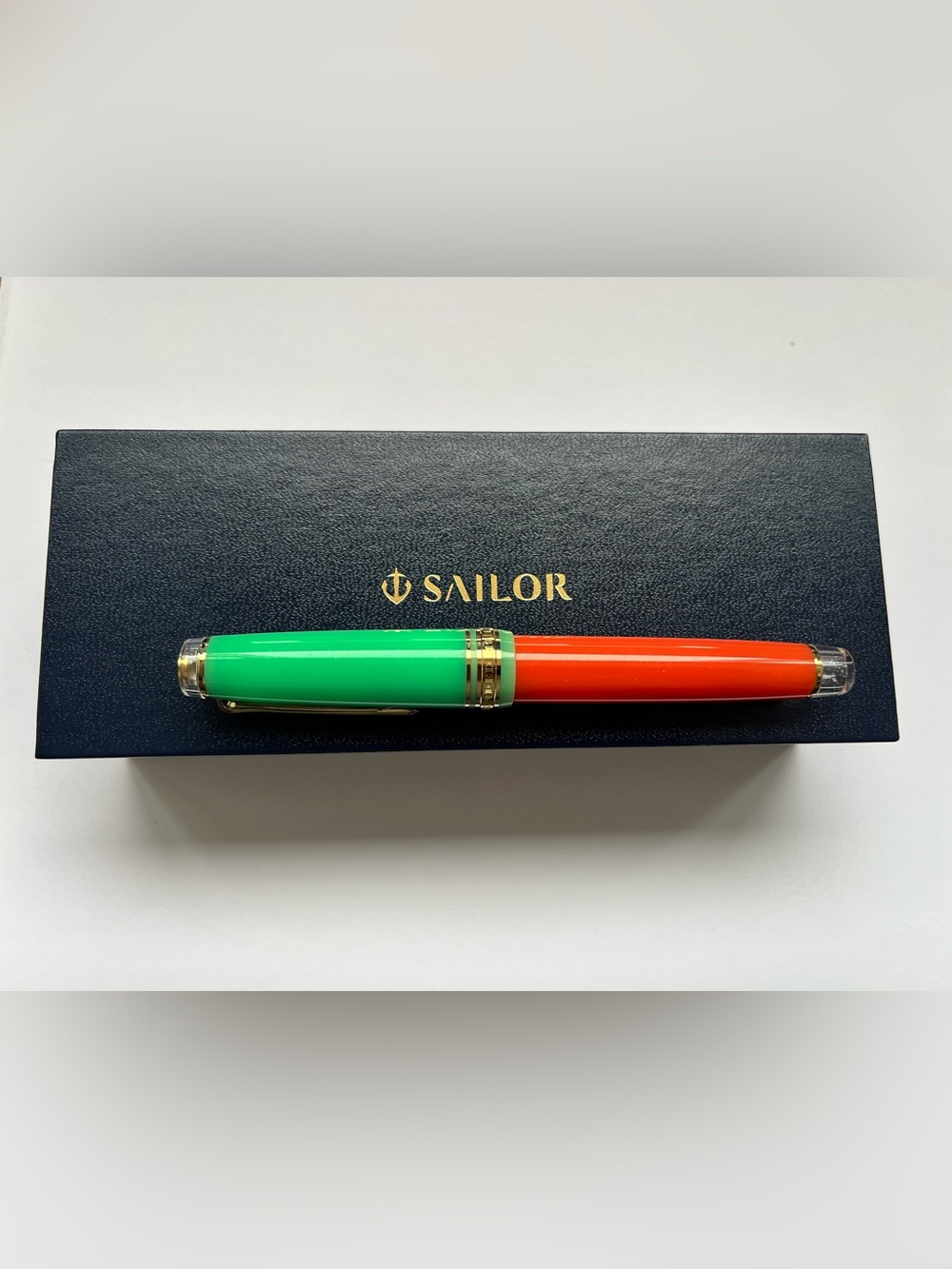 NIP Sailor Pro Gear Fountain Pen Smoothie 2nd Edition Watermelon Medium Nib 21K